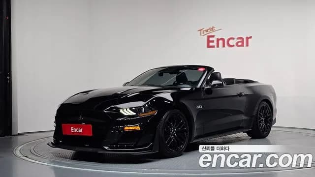 Ford Mustang GT Convertible