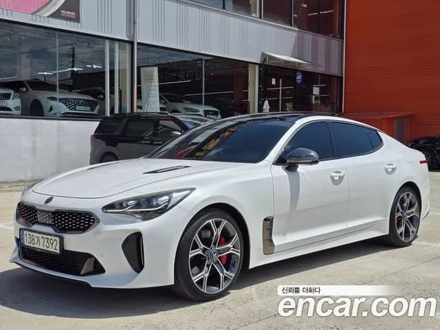 Kia Stinger 3.3 Turbo AWD