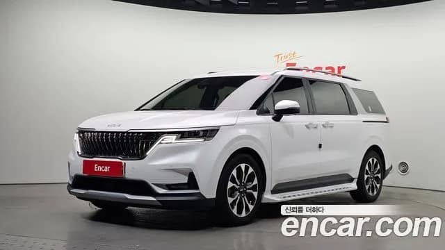Kia Canival 9-Seater Prestige
