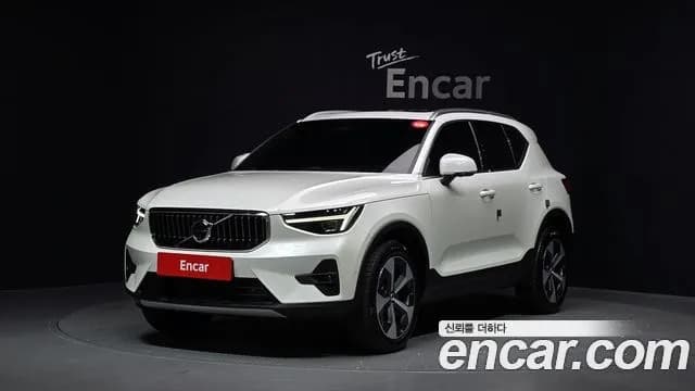 Volvo XC40 B4 Ultimate Bright