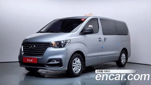 Hyundai Starex Van 3-Seater