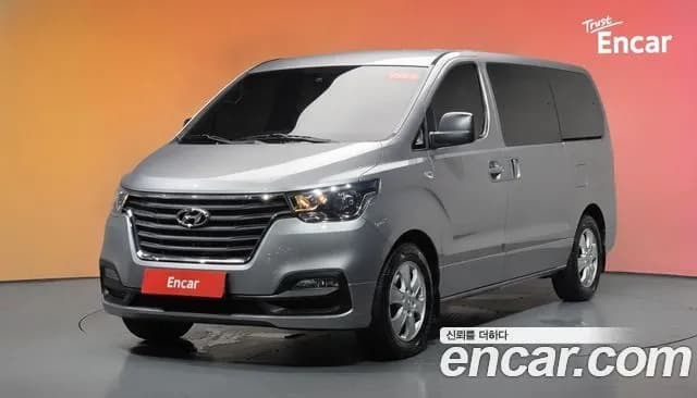Hyundai Starex Wagon 11-Seater