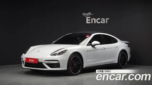 Porsche Panamera 4.0 Turbo