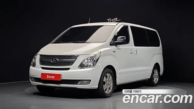 Hyundai Starex 5-Seater VAN