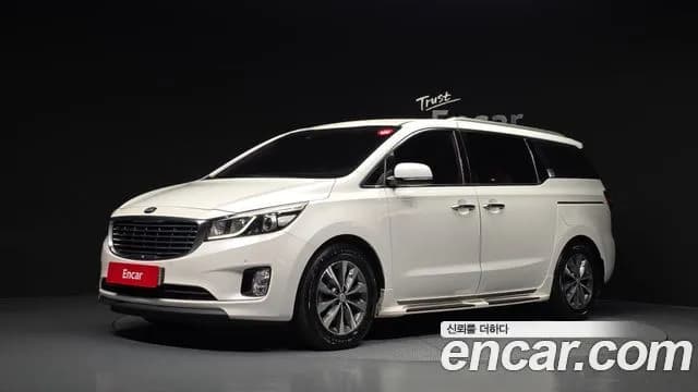 Kia Canival 11-seater Noblesse