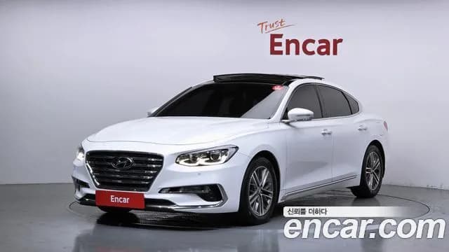 Hyundai Grandeur 3.0 LPi Modern Basic (Rental Car)