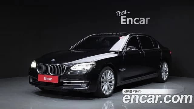 BMW 7-Series 750Li xDrive Individual