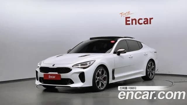 Kia Stinger 3.3 Turbo 2WD