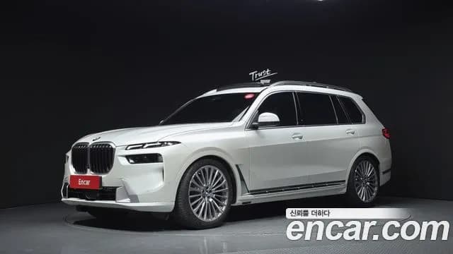 BMW X7 xDrive 40i Design Pure Excellence 7-Seater