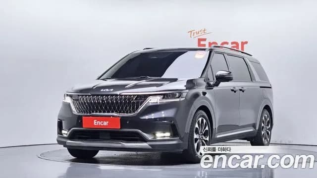 Kia Canival Gasoline 7-Seater Noblesse