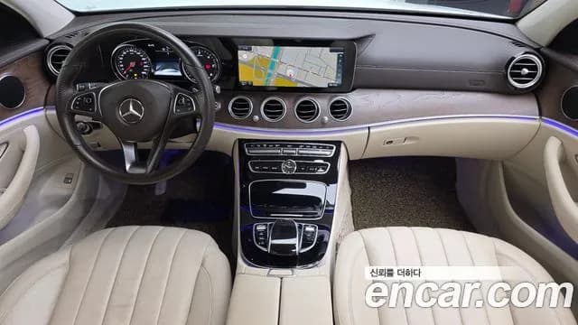 Mercedes-Benz E-Class E220d Exclusive