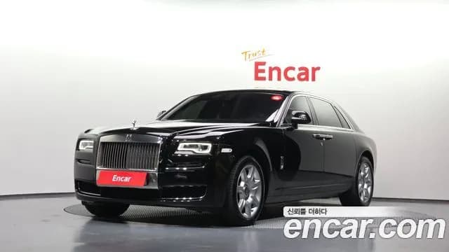 Rolls-Royce Ghost 6.6 EWB V12