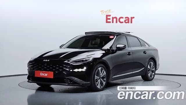 Kia K8 Signature