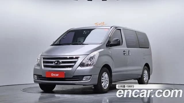 Hyundai Starex 3-Seater VAN