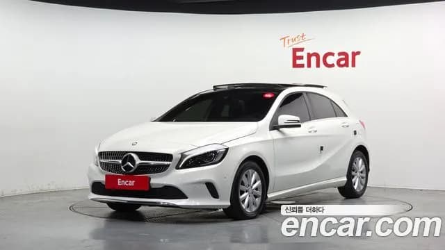 Mercedes-Benz A-Class A200