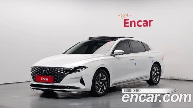 Hyundai Grandeur Le Blanc