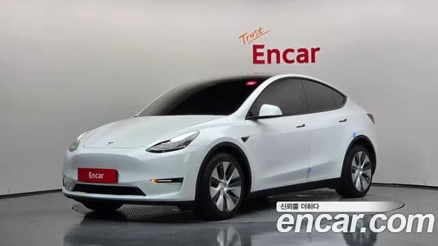 Tesla Model Y Long Range AWD