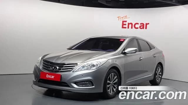 Hyundai Grandeur HG240 Luxury