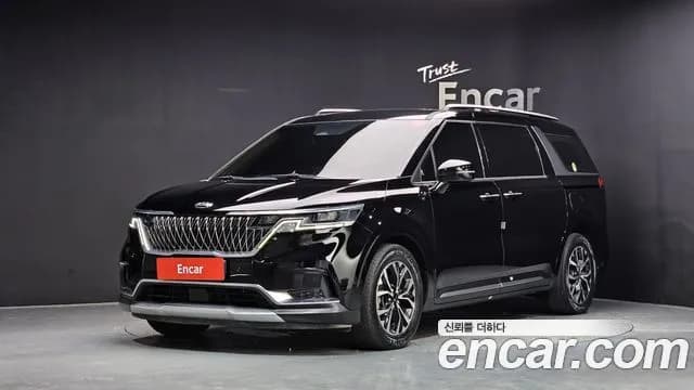 Kia Canival 9-Seater Noblesse