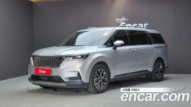 Kia Canival Gasoline 9-Seater Noblesse