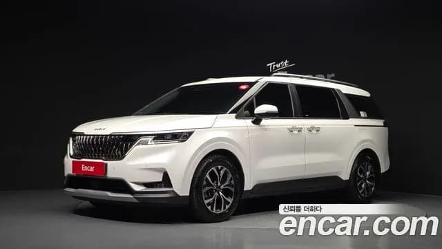 Kia Canival 9-Seater Prestige