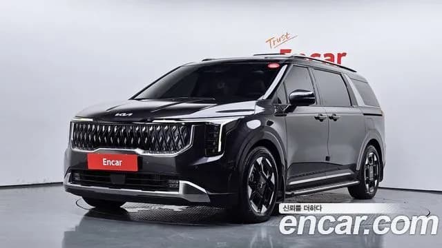 Kia Canival Diesel 7-Seater Outdoor