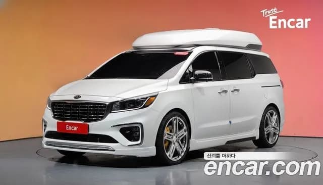 Kia Canival Gasoline 9-seater Hi-Limousine