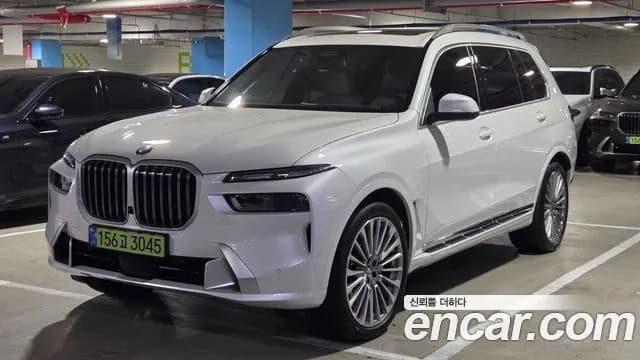 BMW X7 xDrive 40i Design Pure Excellence 6-Seater