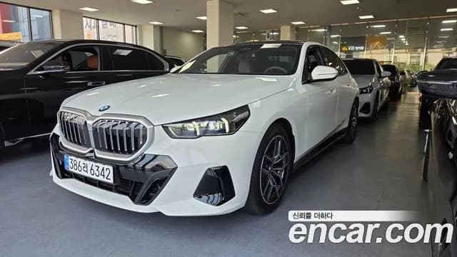BMW 5-Series 523d M Sport