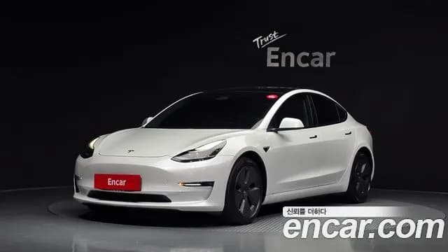 Tesla Model 3 Long Range AWD
