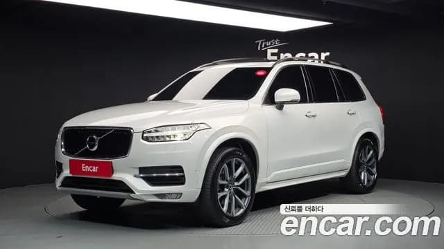 Volvo XC90 D5 Momentum