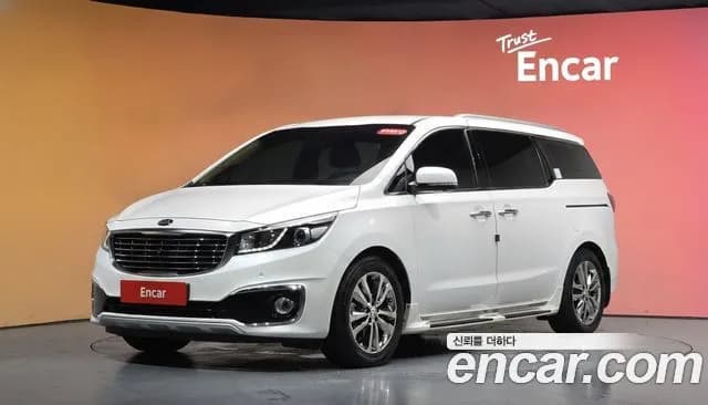 Kia Canival Gasoline 9-seater Noblesse
