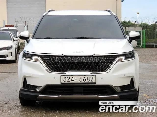 Kia Canival Gasoline 9-Seater Signature
