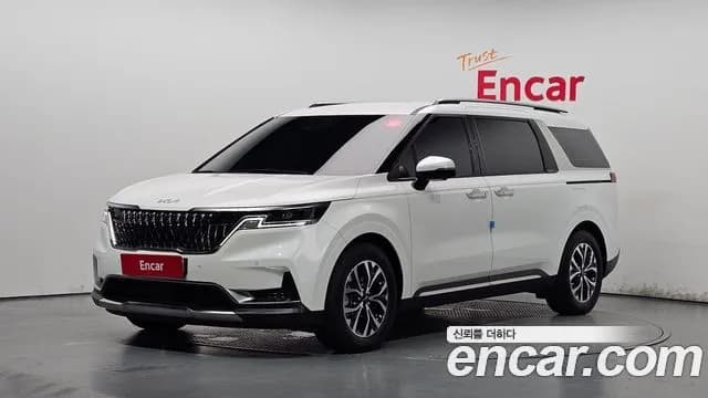 Kia Canival 9-Seater Noblesse
