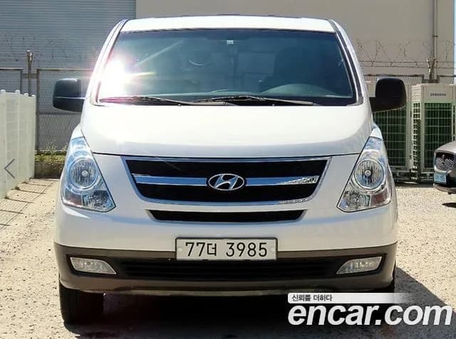 Hyundai Starex 11-Seater Wagon HVX
