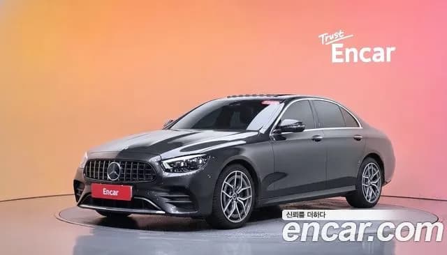 Mercedes-Benz E-Class E220d 4MATIC AMG Line