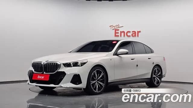 BMW 5-Series 530i xDrive M Sport