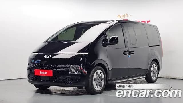 Hyundai Staria L3.5 Tourer 11-Seater