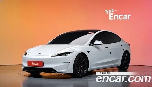 Tesla Model 3 Performance AWD