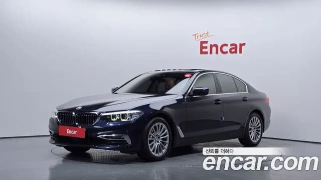 BMW 5-Series 520i Luxury