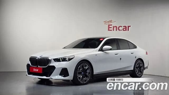 BMW 5-Series 530e xDrive M Sport
