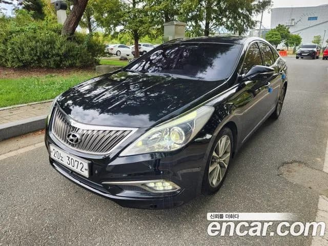Hyundai Grandeur HG220 Diesel Premium