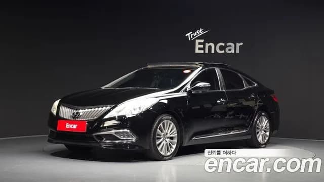 Hyundai Grandeur HG240 Modern