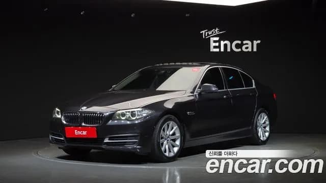 BMW 5-Series 528i