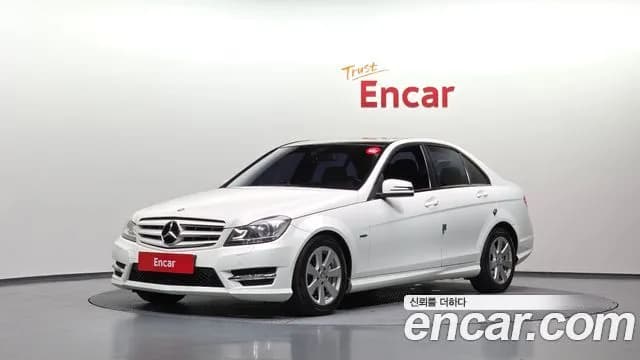 Mercedes-Benz C-Class C200 CGI
