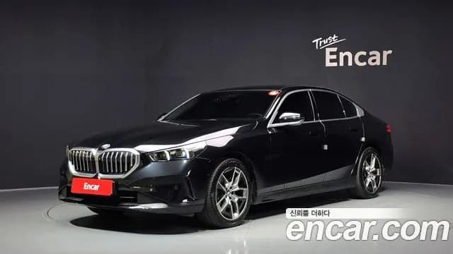 BMW 5-Series 520i