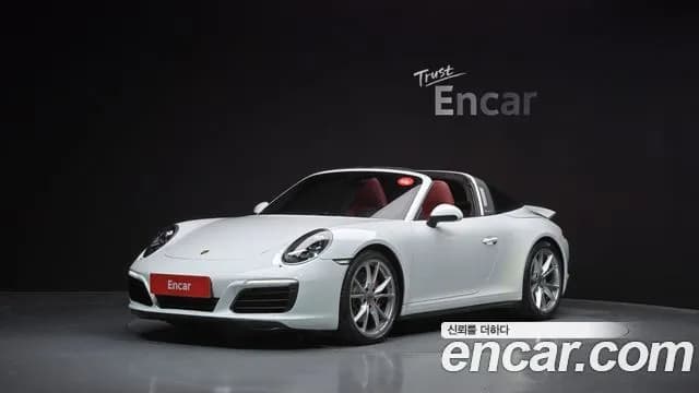 Porsche 911 TARGA 4S