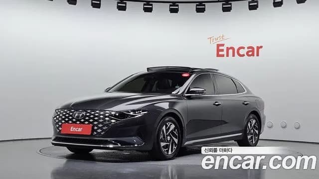 Hyundai Grandeur Premium Choice