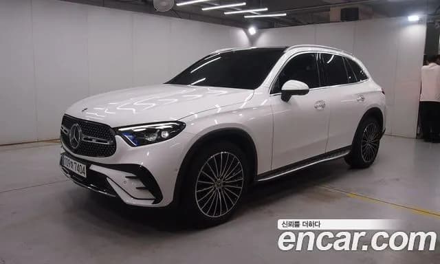 Mercedes-Benz GLC-Class GLC300 4MATIC AMG Line