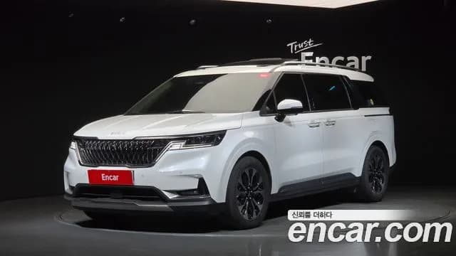 Kia Canival Diesel 9-Seater Signature
